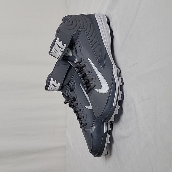 Nike Huarache Baseball Cleats - Picture 2 of 8